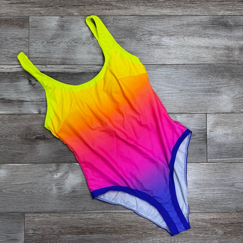 Women’s Vibrant Colorful One Piece Adjustable Straps Modest Coverage Size 1XL‎